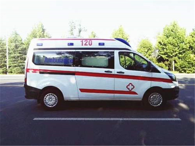 工布江达救护车出租服务案例6