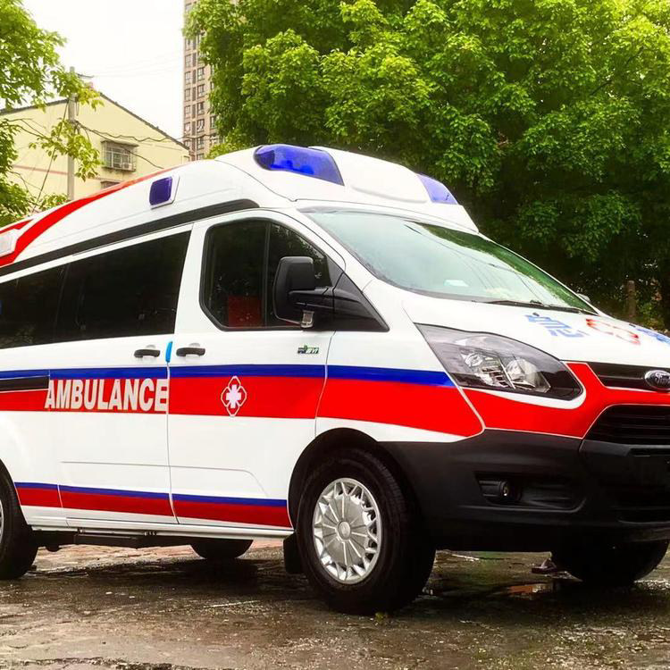 工布江达重症监护救护车出租护送返乡